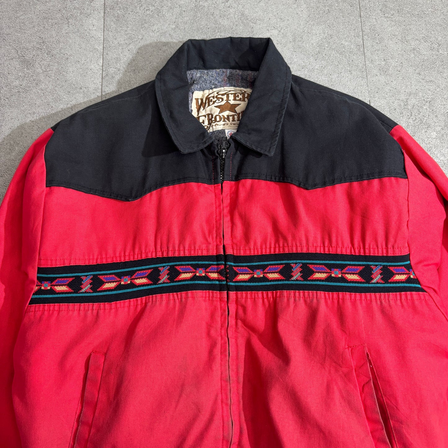 Western Frontier USA製 ネイティブ柄 テープ装飾 ジップジャケット レッド×ブラック 80s〜90s