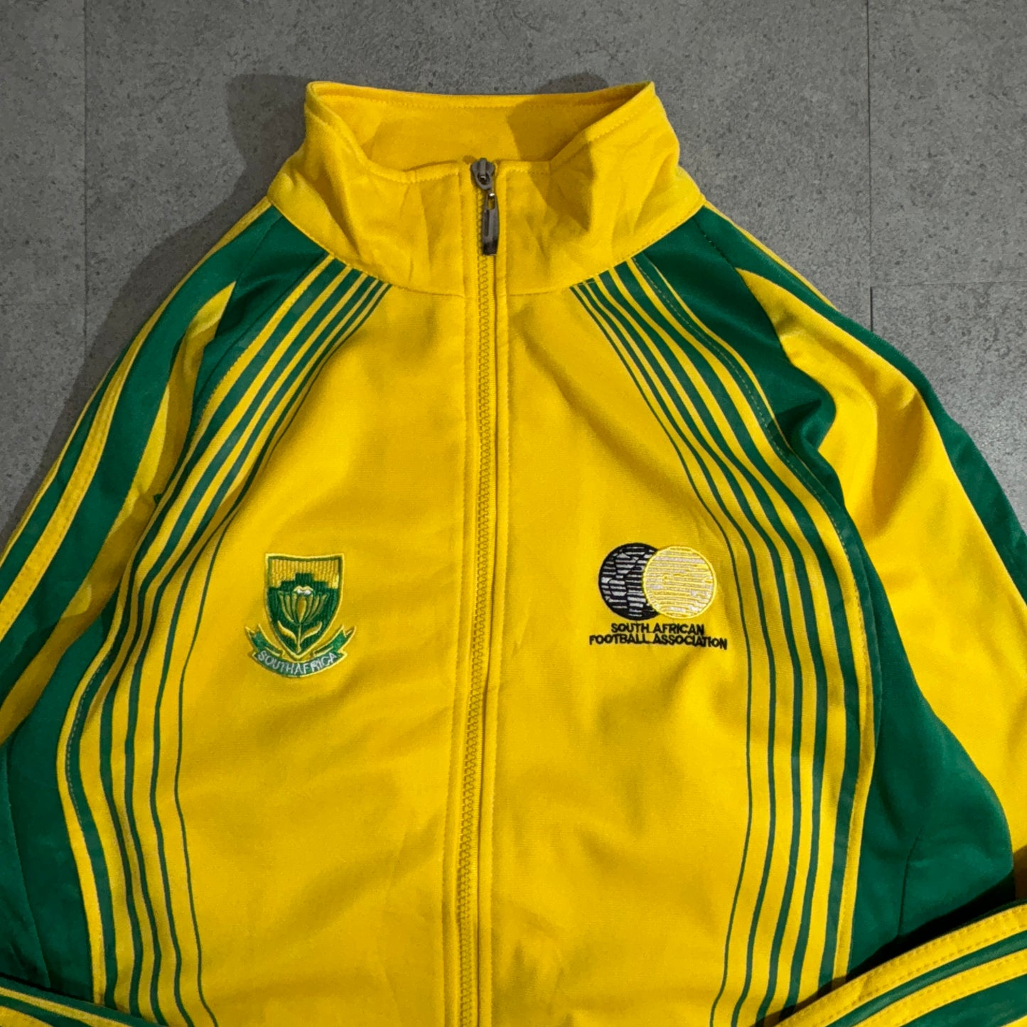 【adidas】南アフリカ代表 トラックジャケット イエロー×グリーン XLサイズ サッカー アディダス ジャージ 古着