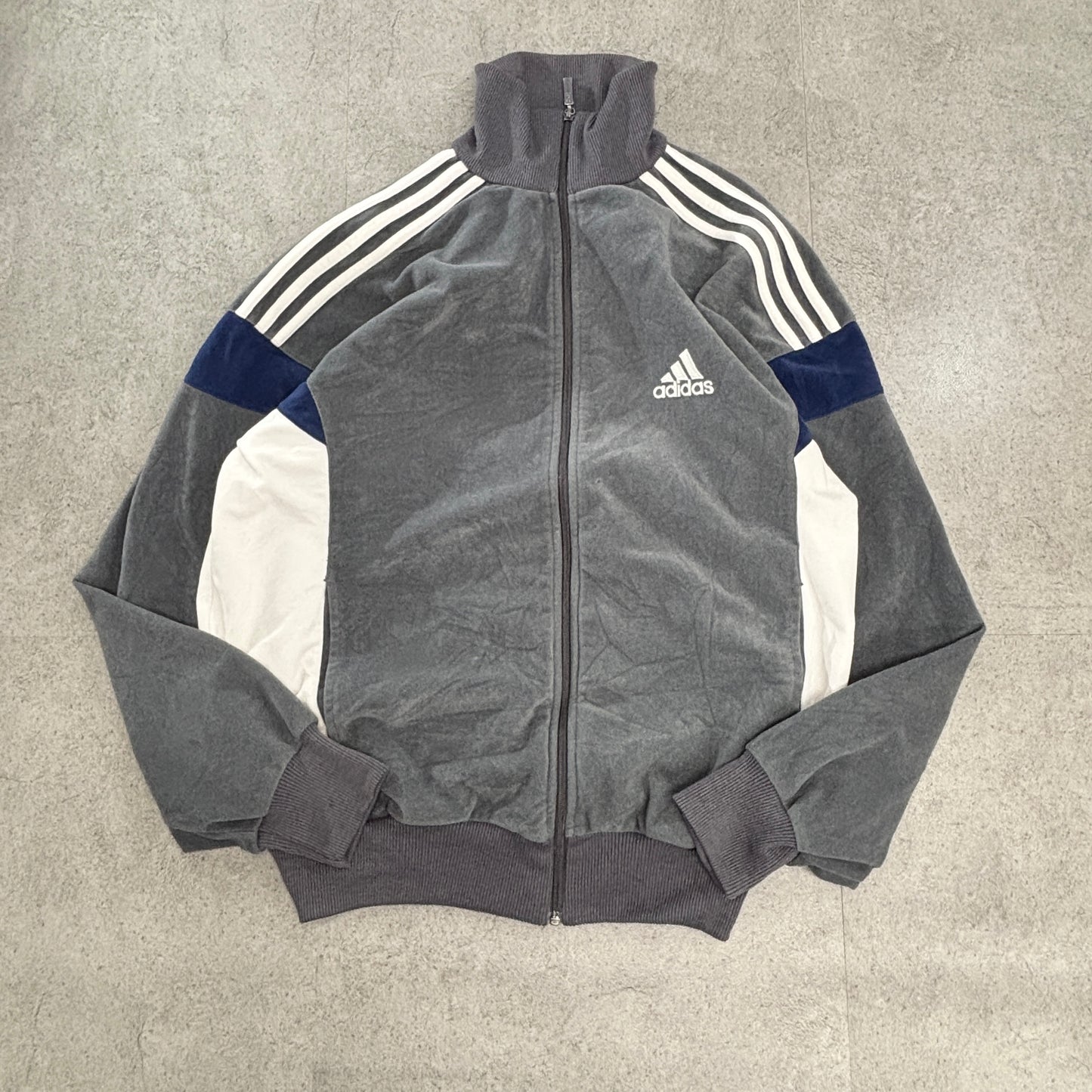 【90s〜2000s】adidas アディダス トラックジャケット ベロア切替 グレー×ネイビー×ホワイト Mサイズ