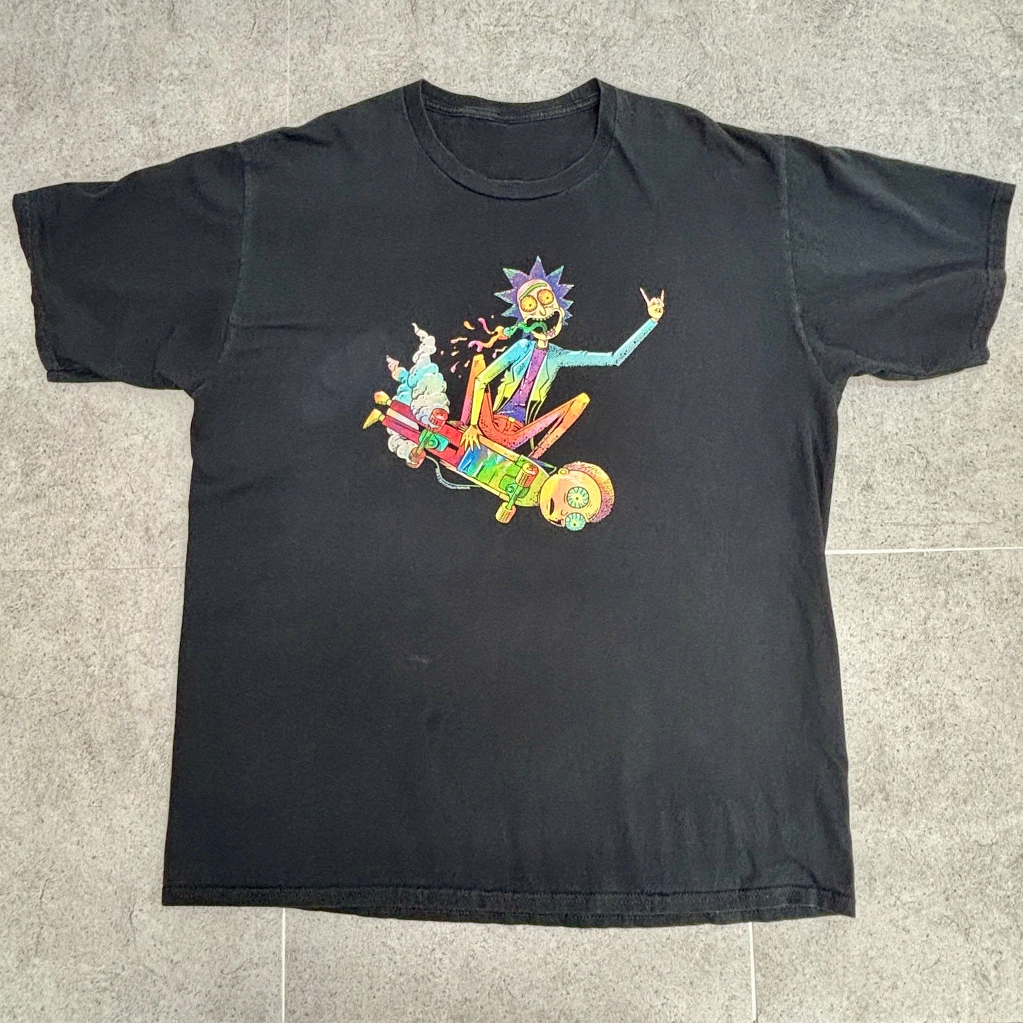 【2018年製】Rick and Morty × Cartoon Network リック スケートボード グラフィックTシャツ ブラック